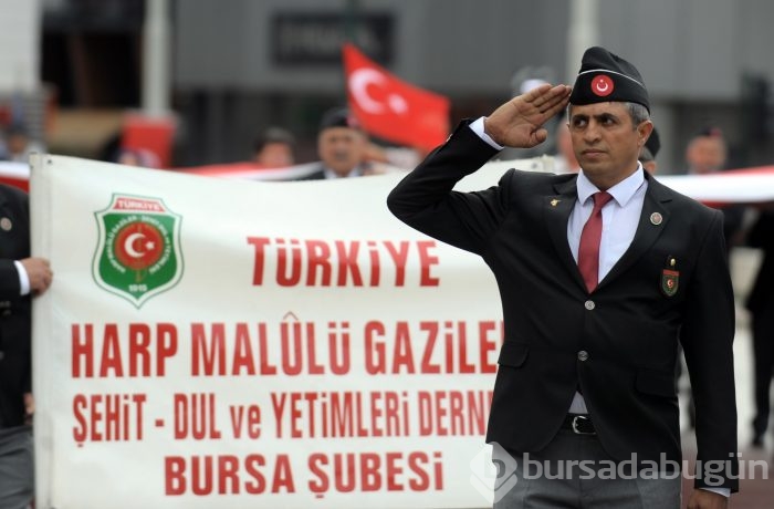Bursa'da 30 Ağustos Zafer Bayramı coşkusu!