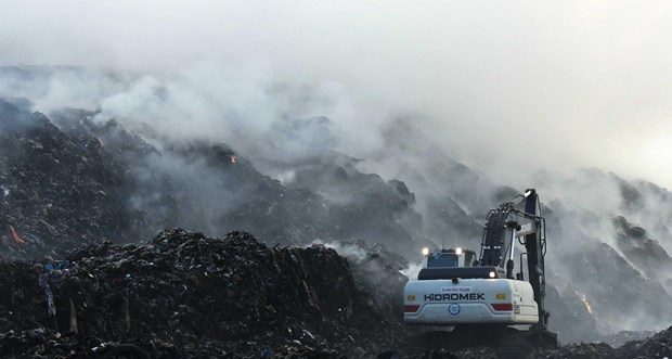 Çöplük yangını sonrası Bodrum duman altında