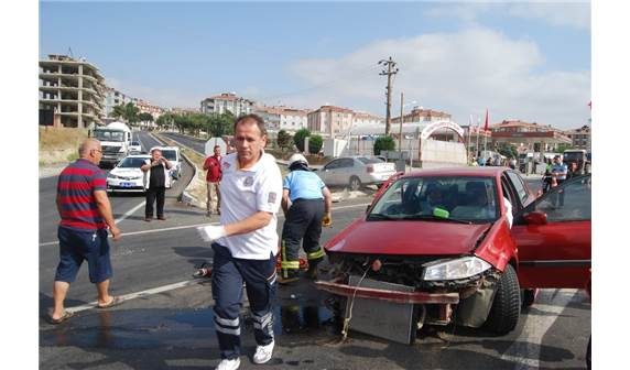 Tekirdağ'da otomobil takla attı: 4 yaralı