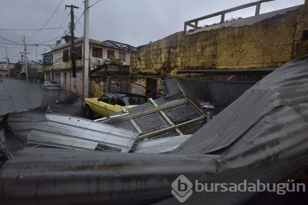 Jenniffer Lopez'den Porto Riko'ya bağış
