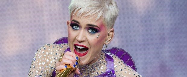 Katy Perry evini satıyor