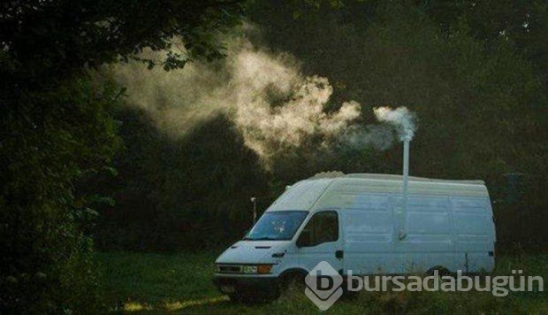 Minibüsü evi yaptı