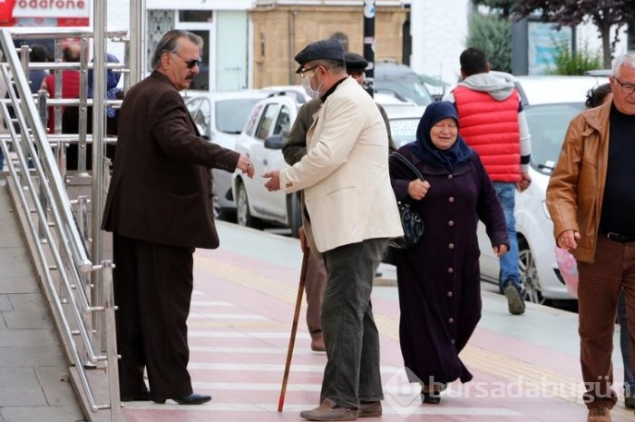 Zabıta sosyal deney yaptı dilenci kılığında