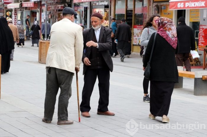 Zabıta sosyal deney yaptı dilenci kılığında