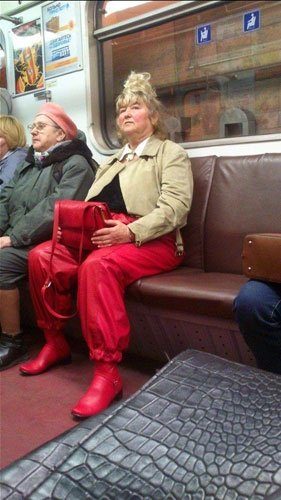 Metrodaki garip insanlar 