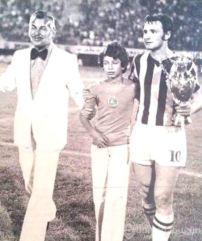 Ünlülerin çocukluk fotoğrafları