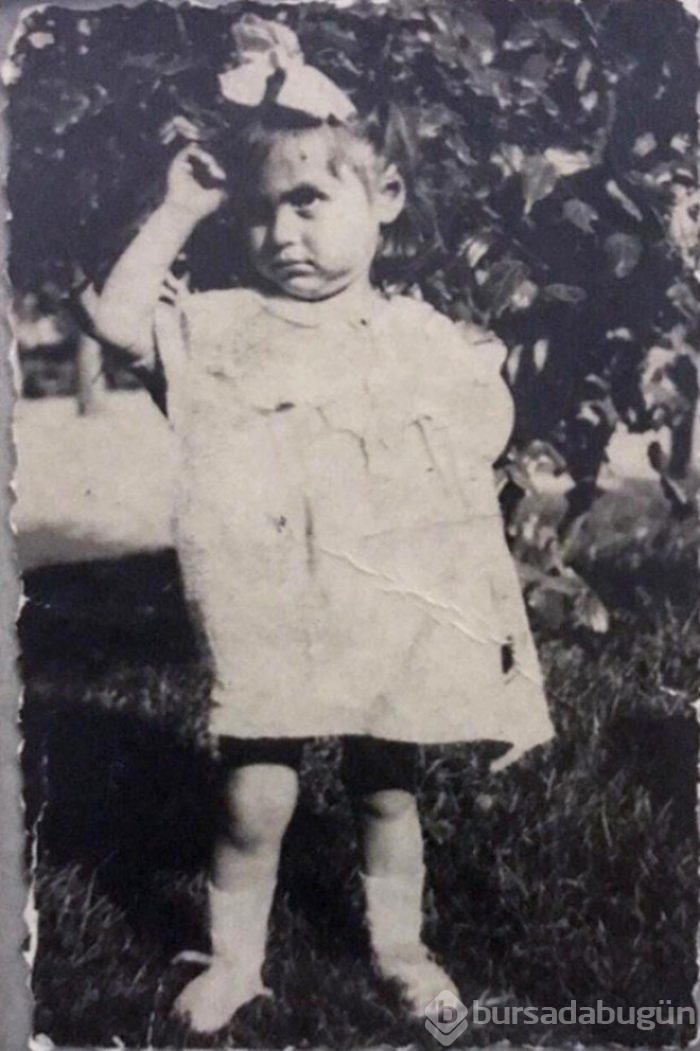 Ünlülerin çocukluk fotoğrafları