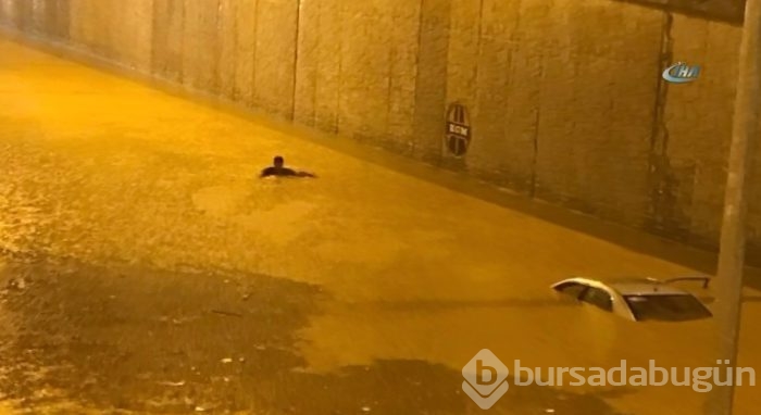 Alt geçit sular altında kaldı