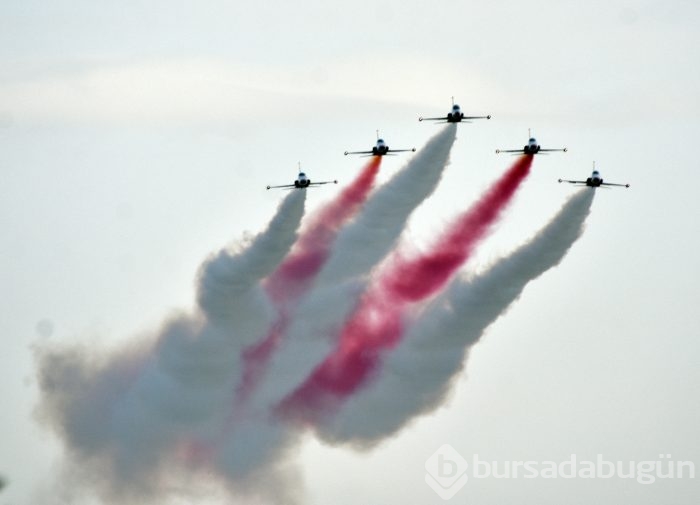 Türk Yıldızları ve Solo Türk nefes kesti