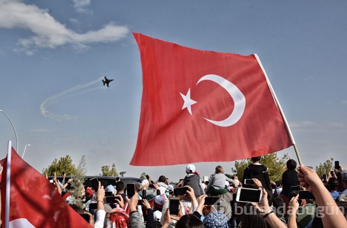 Türk Yıldızları ve Solo Türk nefes kesti