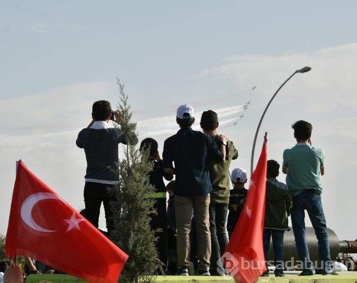 Türk Yıldızları ve Solo Türk nefes kesti
