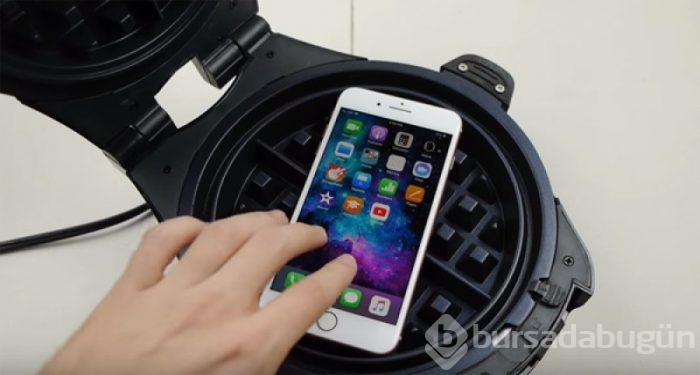 iPhone 8'i waffle makinesiyle test ettiler