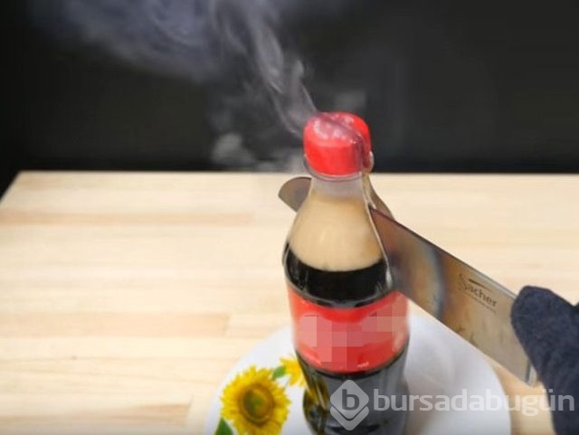 Kızgın bıçakla önüne geleni kesti