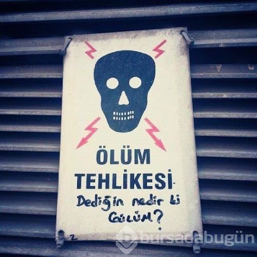 İlginç duvar yazıları