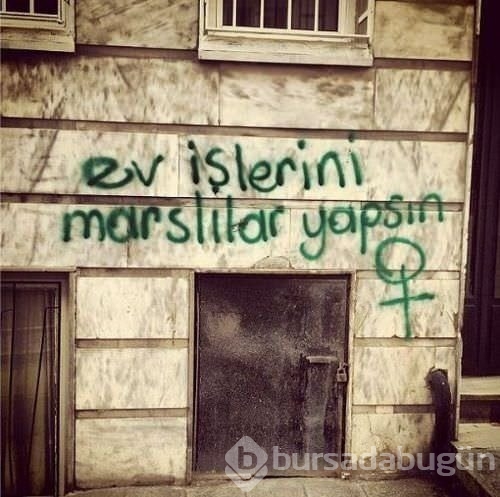 İlginç duvar yazıları