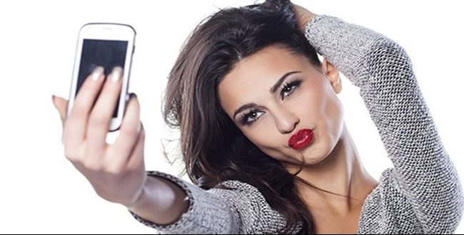 Selfie çekmek ruh hastalığı mı?