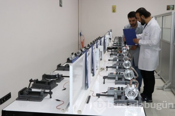 Milli insansı robotun seri üretimine başlandı