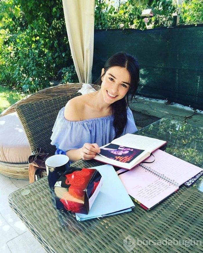 Dolunay'ın Nazlı'sı Özge Gürel'in doğal halleri