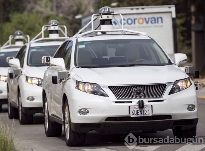 25 yıl sonra uçak ve otomobil