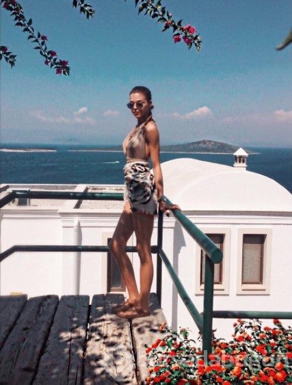Best Model Of Turkey 2017 birincisi Aslıhan Karalar'ın doğal halleri