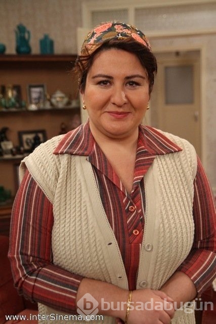 Ünlüler bakın kaç yaşında