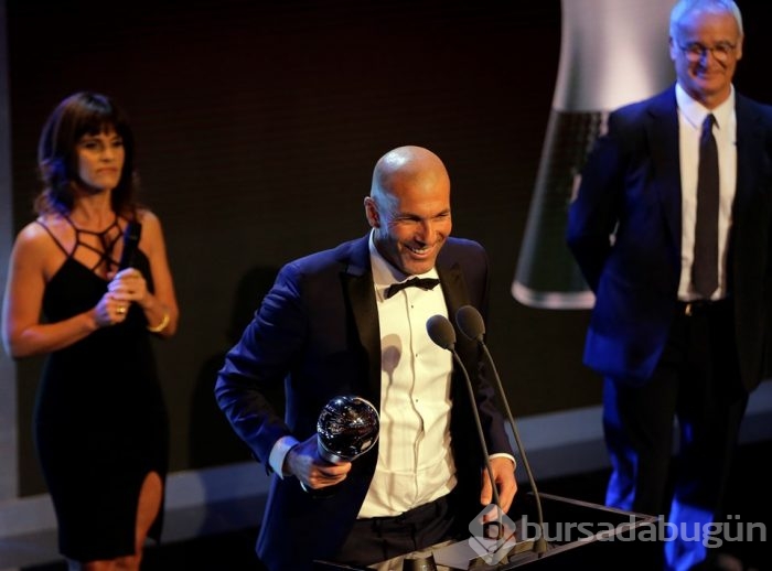 FIFA Yılın Erkek Oyuncusu ödülü Ronaldo'nun