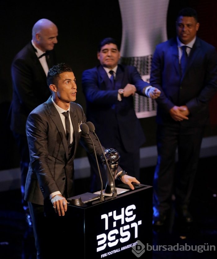 FIFA Yılın Erkek Oyuncusu ödülü Ronaldo'nun