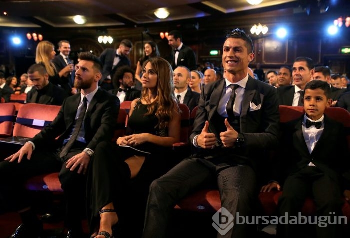 FIFA Yılın Erkek Oyuncusu ödülü Ronaldo'nun