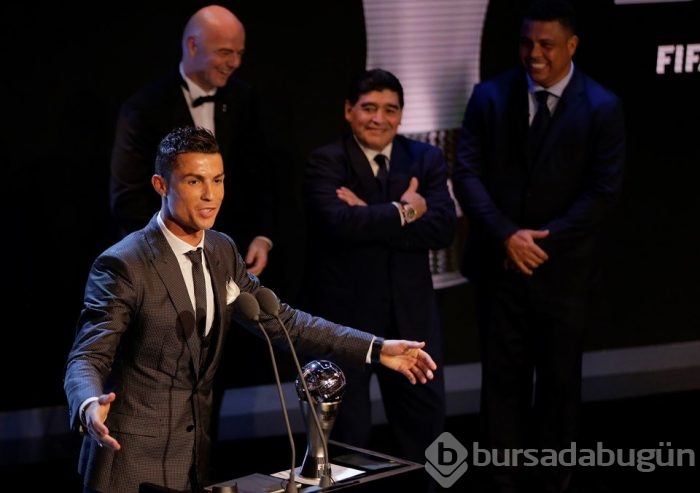 FIFA Yılın Erkek Oyuncusu ödülü Ronaldo'nun
