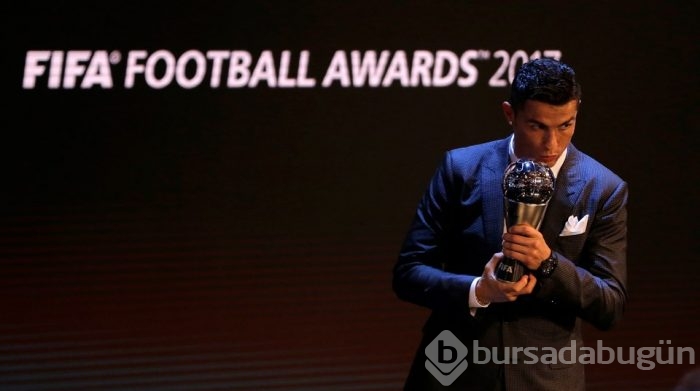 FIFA Yılın Erkek Oyuncusu ödülü Ronaldo'nun