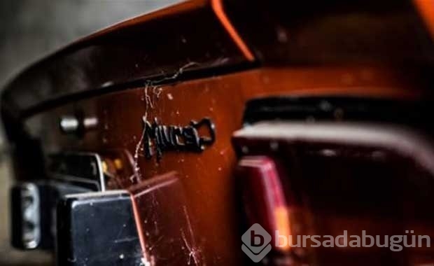 Satın aldığı evden lamborghini çıktı!