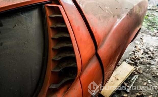 Satın aldığı evden lamborghini çıktı!