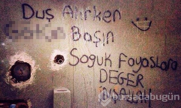 İlginç duvar yazıları