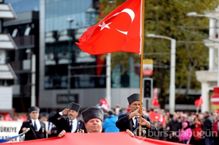 Bursa'da 29 Ekim coşkusu!