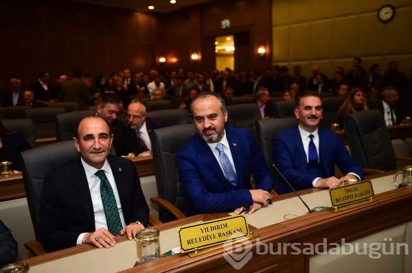 Bursa'nın yeni büyükşehir belediye başkanı Alinur Aktaş oldu