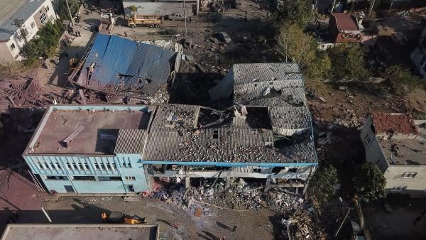 Bursa'da patlama bölgesi havadan böyle görüntülendi
