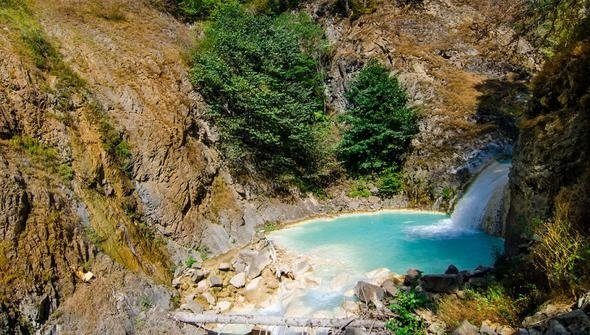 Türkiye'nin saklı güzelliği: Mavi Göl