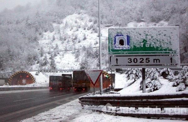 Kar kalınlığı 25 cm'ye ulaştı!