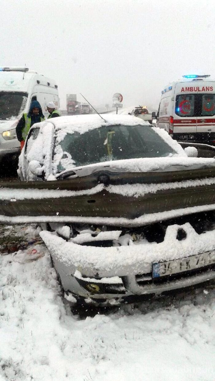 Kar kalınlığı 25 cm'ye ulaştı!