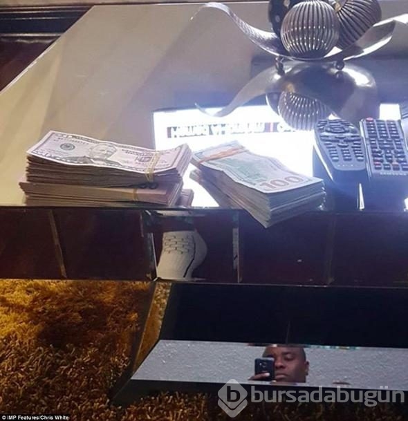 Ülkelerinde darbe oldu onların umurunda değil!