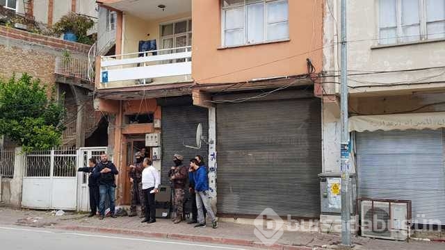 Özel harekat balkondan girdi, böyle çıkardı