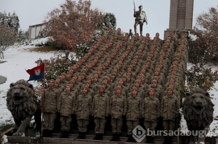 Kadın astsubayların zorlu eğitimi
