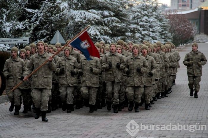 Kadın astsubayların zorlu eğitimi
