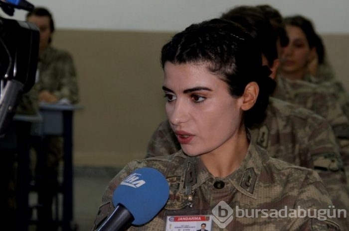 Kadın astsubayların zorlu eğitimi
