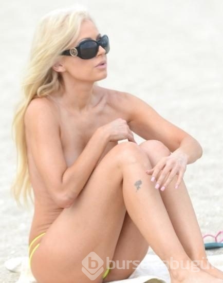Ana Braga'nın bikinisi olay oldu!