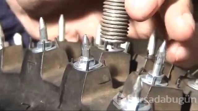 Kendi kar lastiğini kendisi yaptı