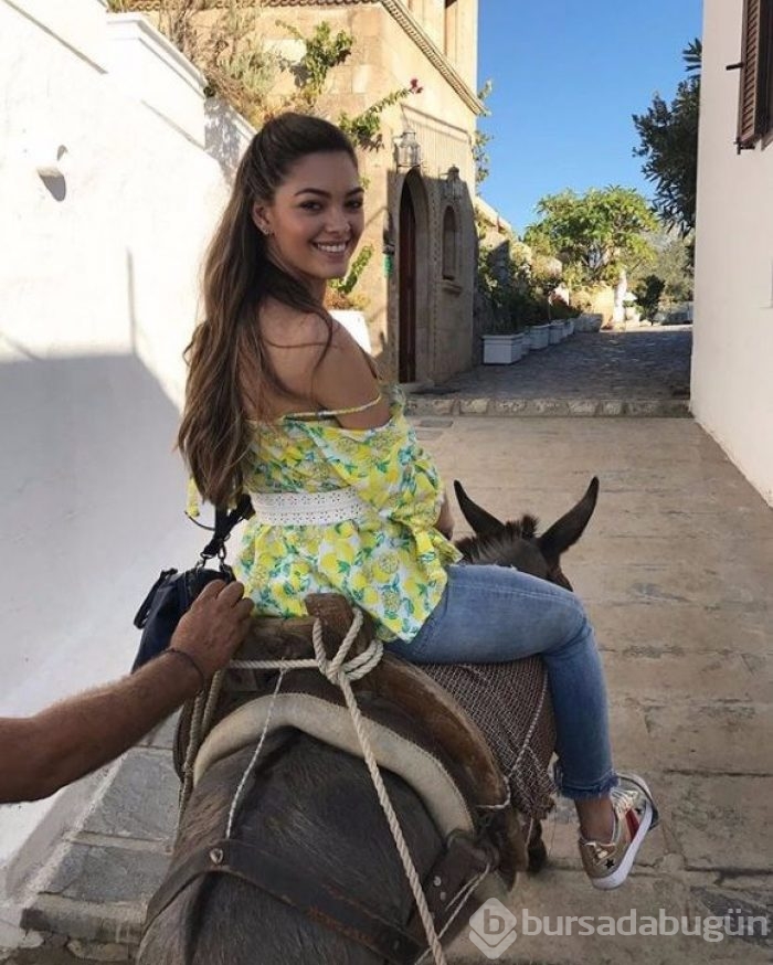 Kainat Güzelinin doğal halleri