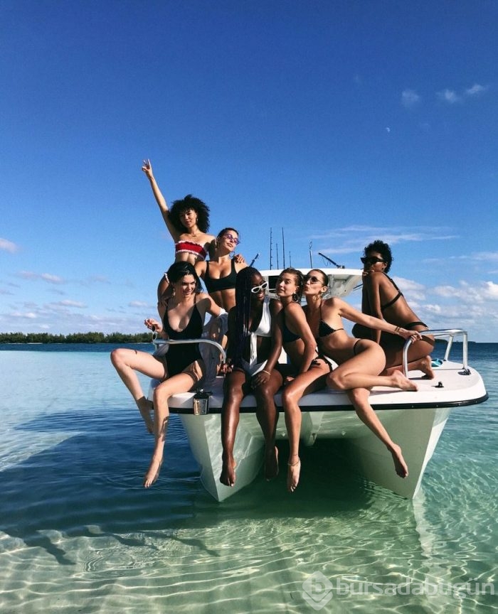 Hailey Baldwin'in Bahamalar'daki doğum günü partisi