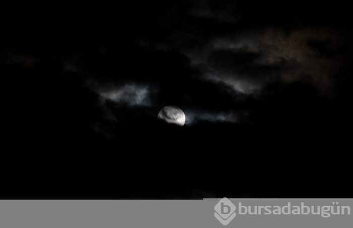 'Süper Ay' Bursa'da büyüledi