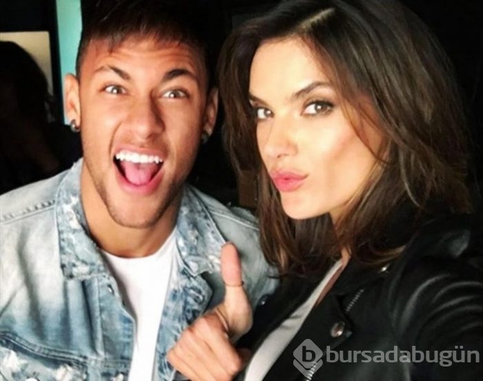Ronaldo ile öpüşürüm Neymar ile evlenirim